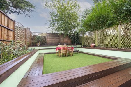 Sinclair Road, W14, London - Photo 3