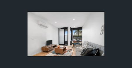 Furnished, Ground Floor Modern Apartment - Photo 4