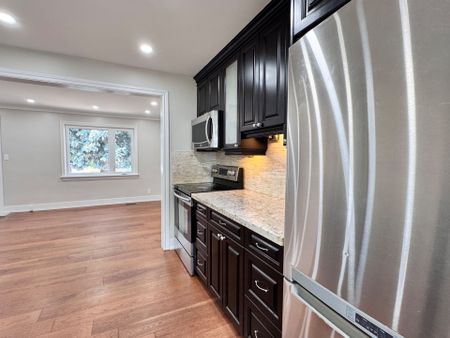 For Lease - 173 Melrose Street, Toronto, Ontario - Photo 4