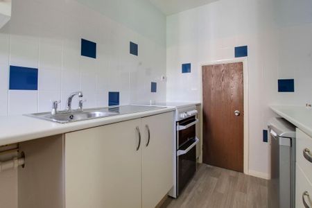 1 bedroom property to rent - Photo 3