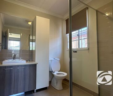 WELL-PRESENTED HOME IN OFFICER - Photo 6