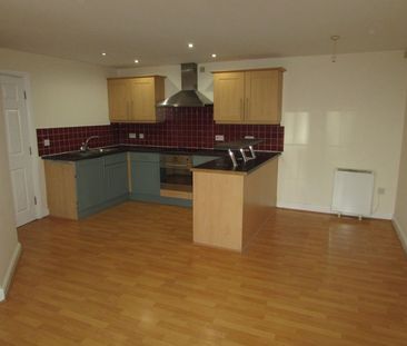 Dell Road, Shawclough - Photo 2