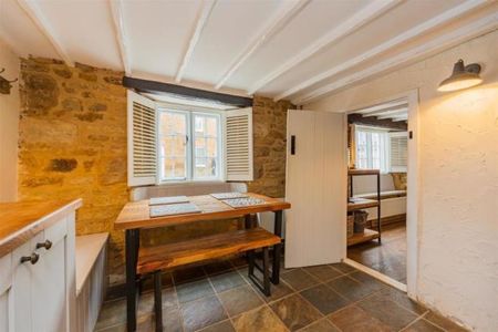 2 bedroom cottage - Photo 2