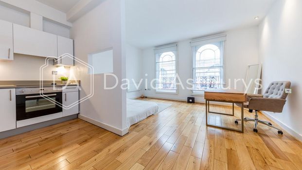 Studio to rent - Photo 1