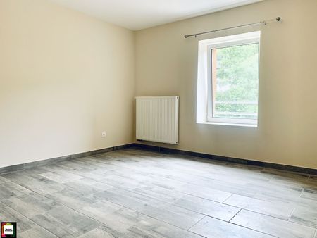 Location Maison 5 pièces 193m² VAUX WARNIMONT 54400 - Photo 4