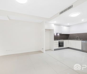 Entry via Block B, Luxurious 1-Bedroom Plus Study Apartment in the Heart of Canterbury - Photo 1