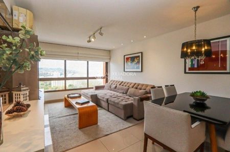 Apartamento com 3 quartos e 79m² para alugar em Petrópolis, Porto Alegre. - Photo 2