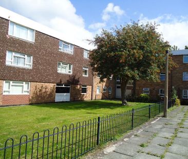 2 bedroom flat to rent - Photo 6