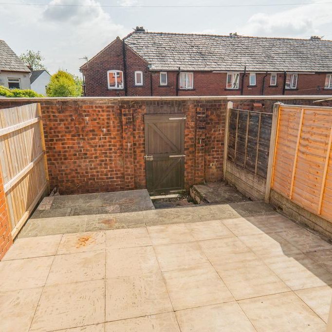 2 bedroom terraced house to rent - Photo 1