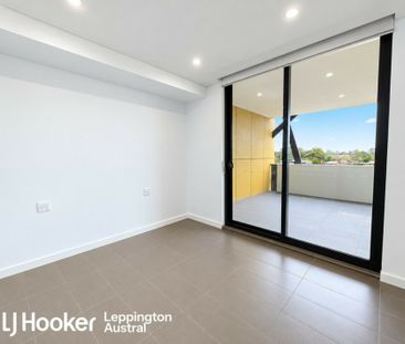 Modern Two-Bedroom Apartment with Spacious Balcony - Photo 6