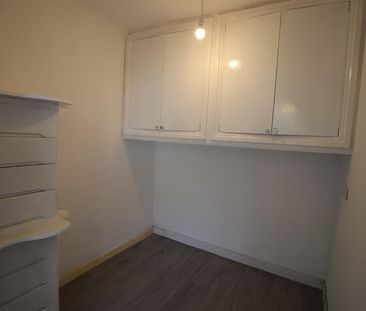 West Wycombe Road, High Wycombe - Photo 3