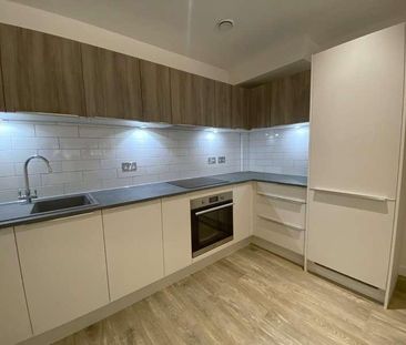 Viewpoint House, London Road, Staines-upon-thames, Surrey, TW18 - Photo 6