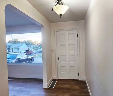For Lease - 123 Lemoine Street, Belleville, Ontario - Photo 2