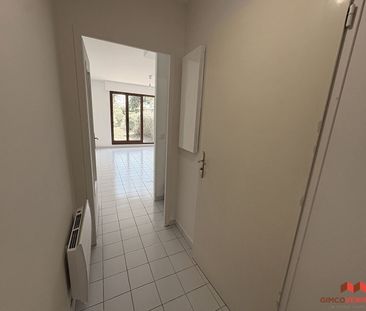 Location Appartement 1 pièce 23m² - Photo 2