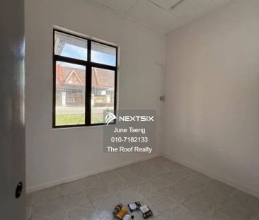 Taman Daya - 1 Storey Terrace House For Rent - Photo 4