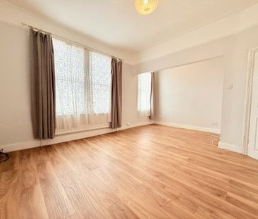 Brownhill Road, SE6 - Photo 2