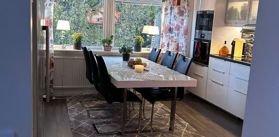 Hovslagaregatan, Trollhättan - Photo 2