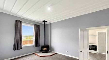 3 Bedroom Rental in Waiouru - Photo 3