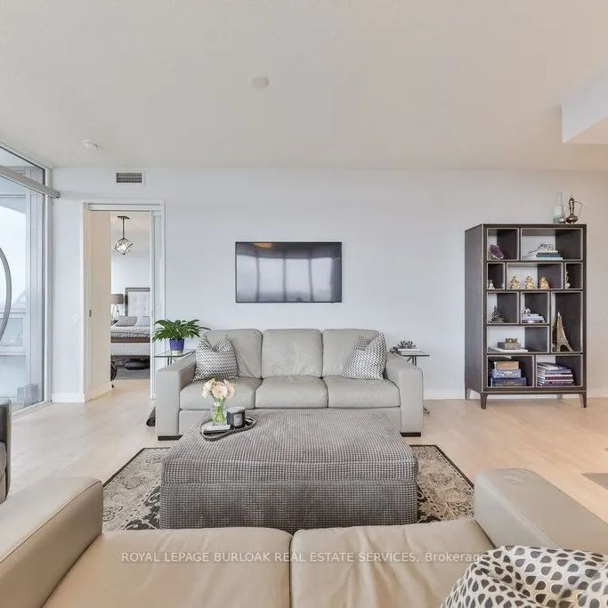 88 Park Lawn Road #1511 - Photo 1