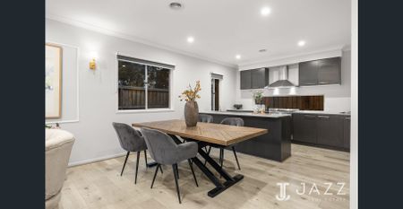 Double Story Lifestyle!! - Photo 5