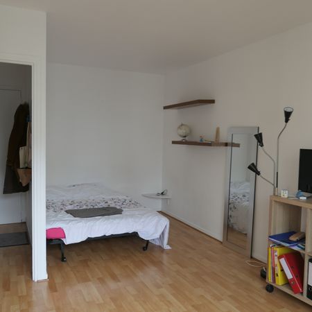 Location Appartement 1 pièce 27m² CLERMONT FERRAND 63000 - Photo 3