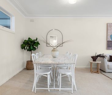 72 The Esplanade, Frenchs Forest, NSW 2086 - Photo 2