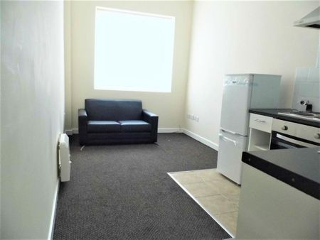 1 bedroom apartment to rent - Photo 2