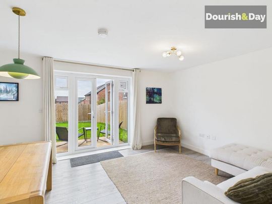 3 bedroom semi-detached house to rent - Photo 1