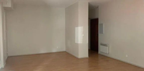 Appartement à louer 2 pièces 43.11m² - Photo 2