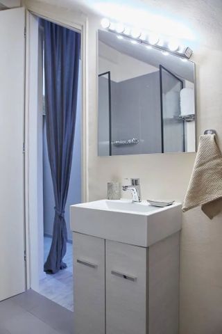 Studio/Γκαρσονιέρα για ενοικίαση Λυκαβηττός (Κολωνάκι - Λυκαβηττός) - Φωτογραφία 4