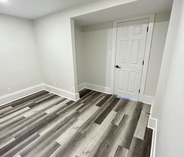 For Lease - 316 Front Street Unit# 2, Belleville, Ontario - Photo 3