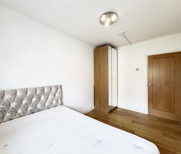 3 bedroom apartment to rent - Photo 5