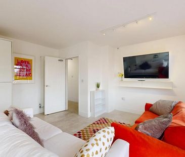 5 bedroom house to rent - Photo 1
