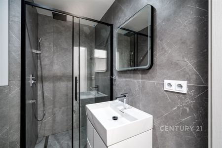Pronájem bytu 1+1 33 m², Vídeňská třída 3279, Znojmo - Photo 2
