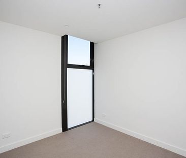 1006/45 Claremont Street, South Yarra VIC 3141 - Photo 3