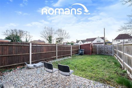 Long Lane, Hillingdon, Uxbridge, UB10 - Photo 2