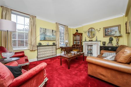 Tottenham Street, Fitzrovia, W1T - Photo 2