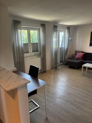 Gemütliche, möblierte Obergeschosswohnung mit Balkon! - Photo 1