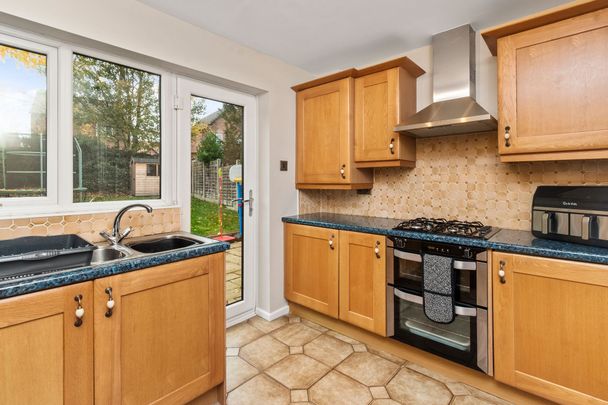 Shanklin Close, Warrington - Photo 1