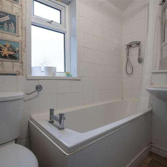 Deakins Road, Birmingham, B25 - Photo 1