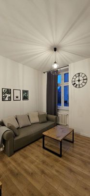 Mieszkanie dwupokojowe w odnowionej kamienicy - Фото 1