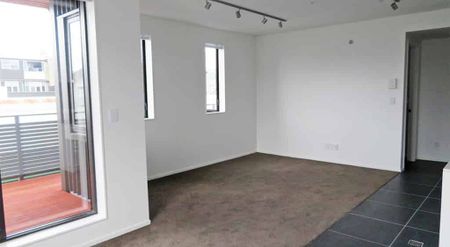 The Fireman's Apartments - Petone - Photo 2