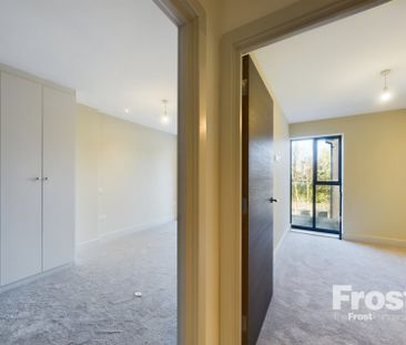 Chaucer Road, Ashford, Middlesex,TW15 - Photo 5