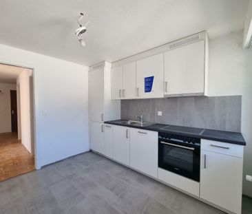 Nice 2 room renovated with balcony - Foto 2