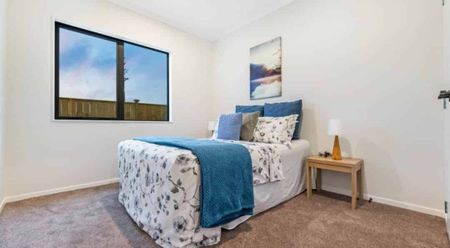 Charming 2BR Flat in Flat Bush! - Photo 5