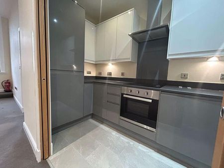 2 bedroom apartment to rent - Photo 4