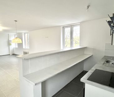 Location Appartement 2 pièces 61m² ROUBAIX 59100 - Photo 3