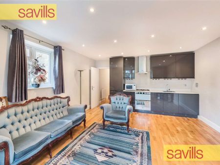 Wonderful two bedroom two bathroom apartment on the ground floor of a period property. - Photo 4