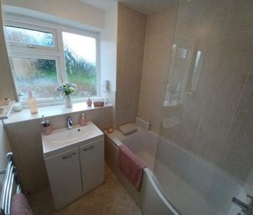 Albany Gardens, Hampton Lane, Solihull - Photo 4