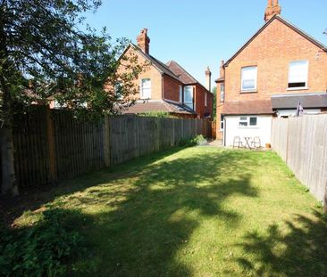 18 William Road, Guildford - 1 bedroomProperty for lettings - Seymours - Photo 1